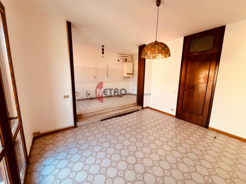 Vendesi Appartamento a Spagnago di Cornedo Vicentino 

 Indirizzo: Via Monte Cimone, Spagnago di ...