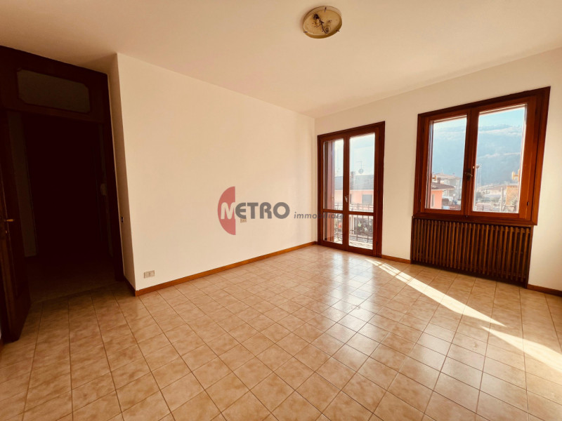 Vendesi Appartamento a Spagnago di Cornedo Vicentino 

 Indirizzo: Via Monte Cimone, Spagnago di ...