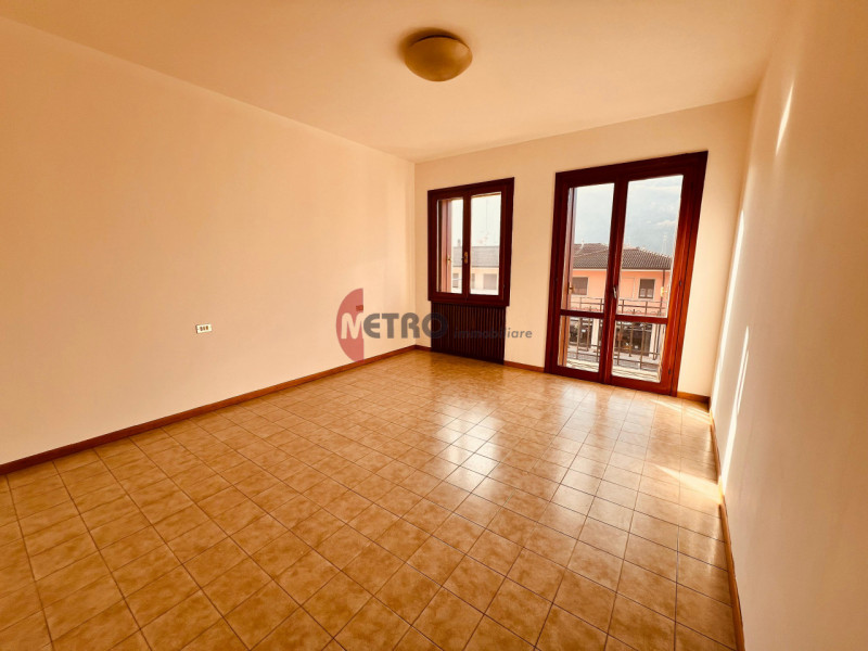 Vendesi Appartamento a Spagnago di Cornedo Vicentino 

 Indirizzo: Via Monte Cimone, Spagnago di ...