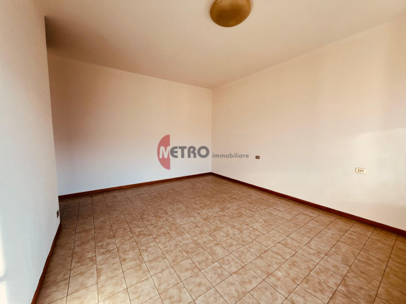 Vendesi Appartamento a Spagnago di Cornedo Vicentino 

 Indirizzo: Via Monte Cimone, Spagnago di ...