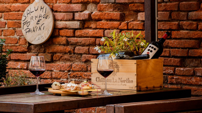 Nel cuore pulsante del centro di Castelfranco Veneto, all’interno delle suggestive mura storiche,...