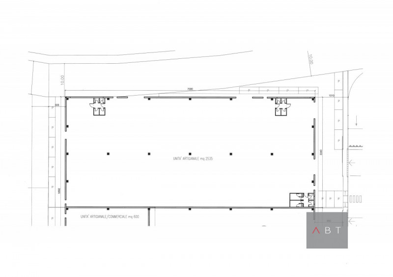 Situato in zona strategica comoda alla strada statale del Santo (SR308) nuovo capannone di 2535 m...