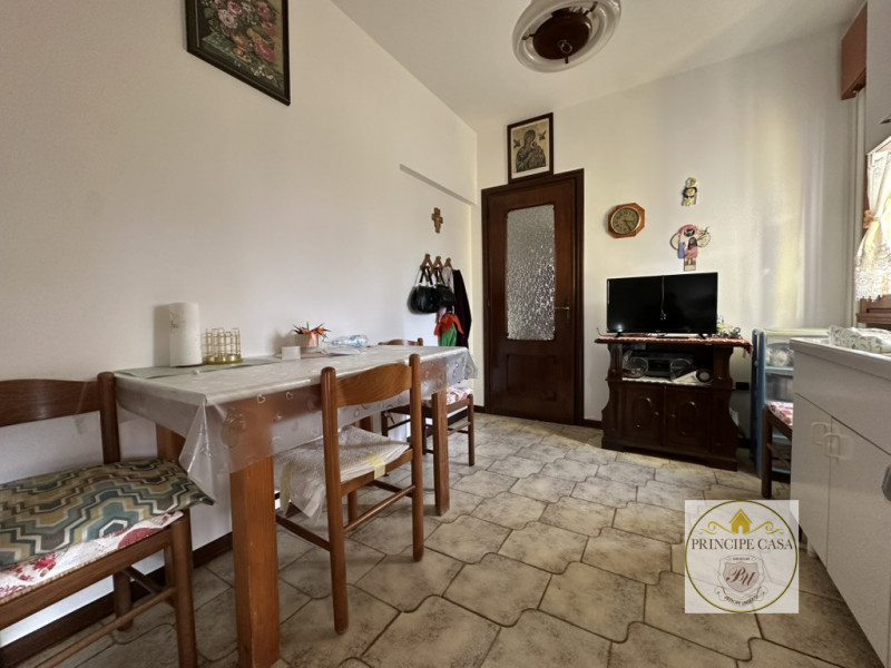 Riferimento immobile: FS101

A Sant'Urbano in posizione appartata ma comodissima alla viabilità p...