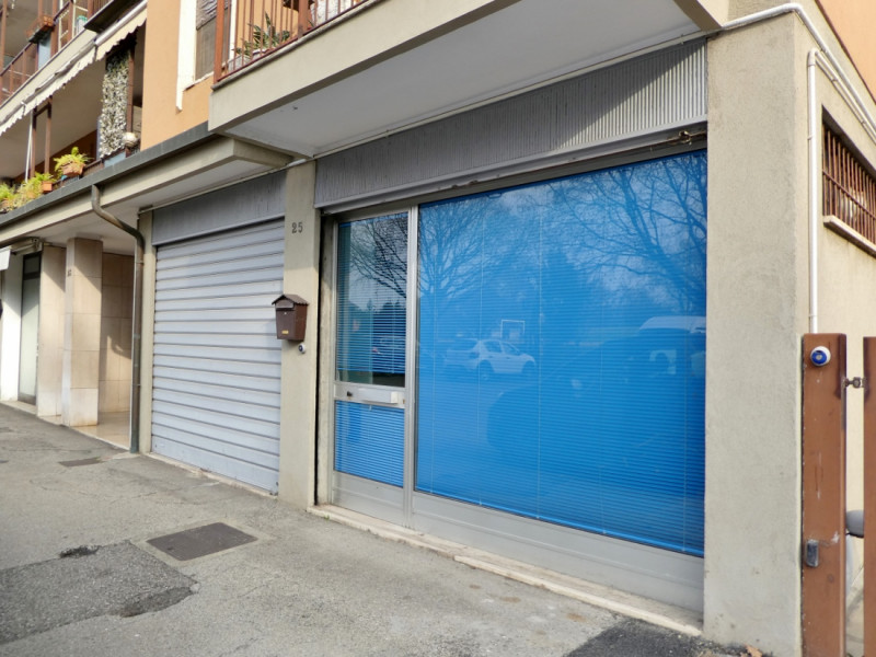 UFFICIO-NEGOZIO VETRINATO AL PIANO TERRA, FRONTE STRADA A VICENZA OVEST - MERCATO NUOVO - Rif. 82...