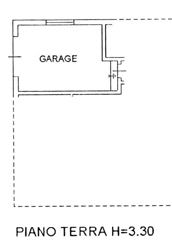 All'interno del quartiere residenziale di San Biagio, in una via di sole villette, proponiamo in ...