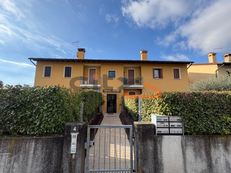 Mussolente - In tranquilla zona residenziale, poco trafficata ma allo stesso tempo comoda a tutti...