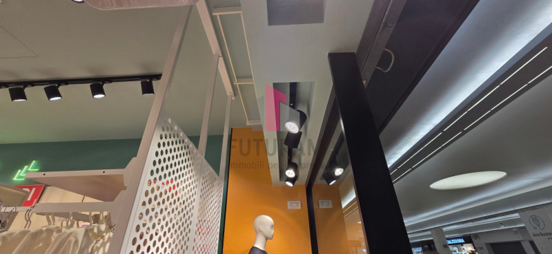 TORRI DI QUARTESOLO RIF. 55MAT  TEL. 3403358378 - 0444310220

NOSTRA ESCLUSIVA
AFFITTASI NEGOZIO ...