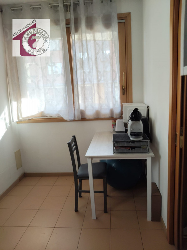 Vendesi PIAZZOLA SUL BRENTA CENTRO VILLETTA A SCHIERA, all'interno del complesso Ex Jutificio, sv...