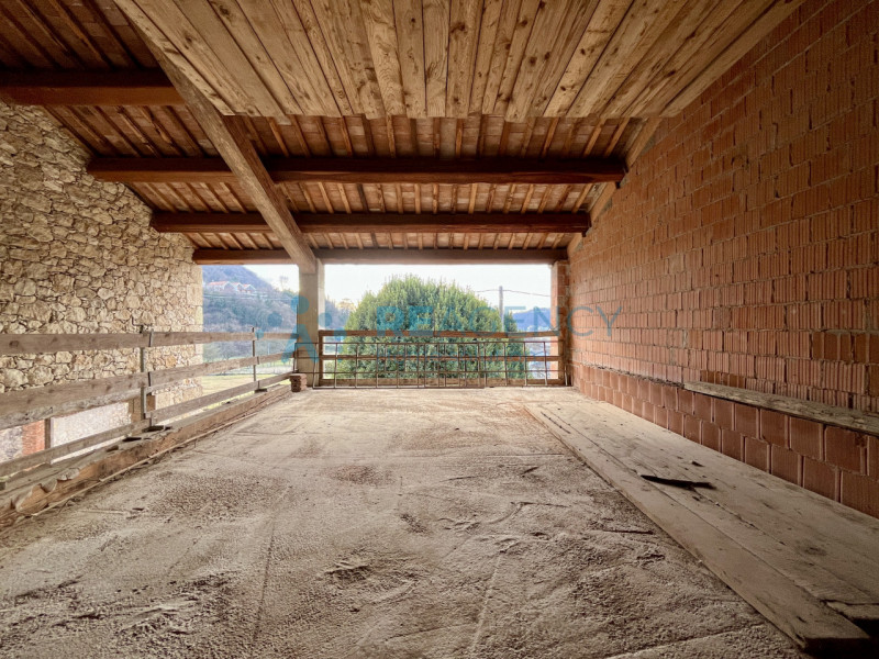CASTELGOMBERTO - Contrada Fortuna

Stai cercando una casa indipendente in stile rustico con vista...