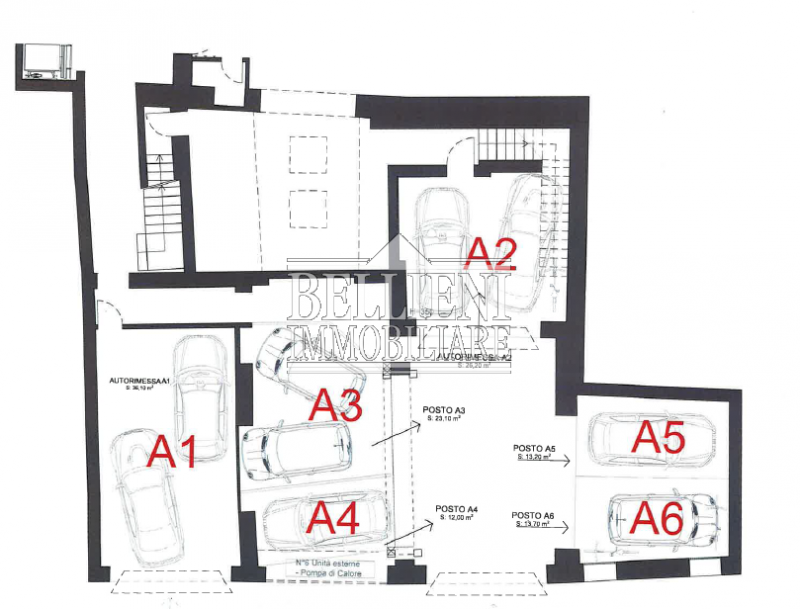 CENTRO STORICO - Nel cuore della città, a pochi passi da Piazza dei Signori, proponiamo in vendit...