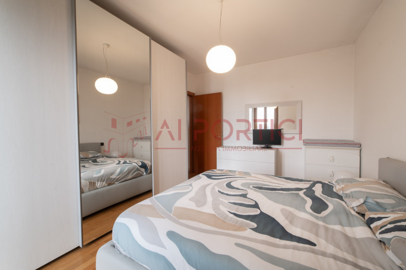 PIOVE DI SACCO zona Sant'Anna - APPARTAMENTO disposto su 2 piani, in zona residenziale comoda al ...