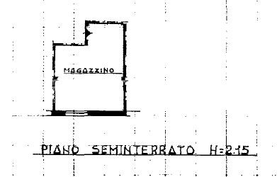 Proponiamo in vendita un negozio di 46 mq, situato al piano terra, accompagnato da un pratico rip...
