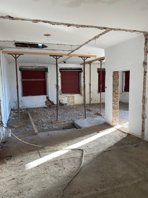 RIF. A.A.05-25
                                                                                  ...