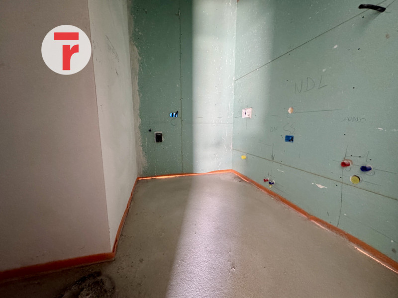 Padova - VICINANZE PONTEVIGODARZERE

Un’occasione unica per chi cerca un attico esclusivo in una ...