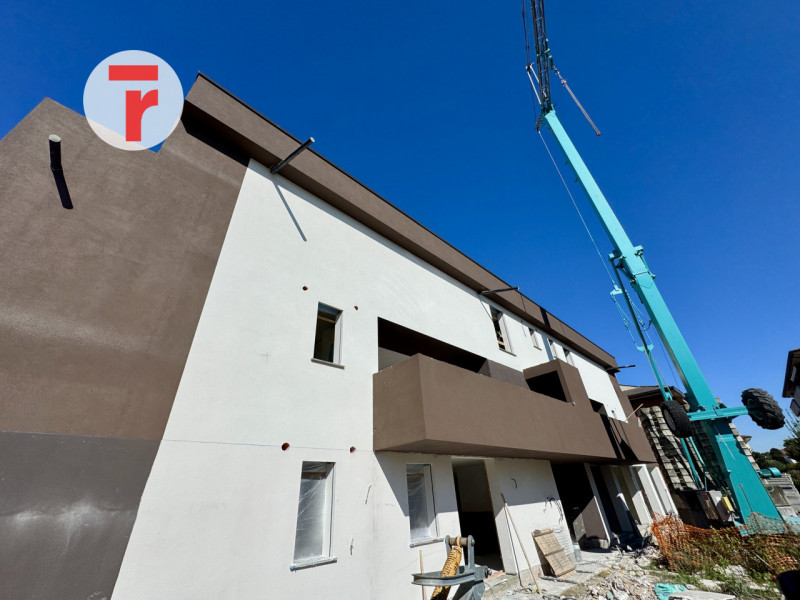 Padova - VICINANZE PONTEVIGODARZERE

Un’occasione unica per chi cerca un attico esclusivo in una ...