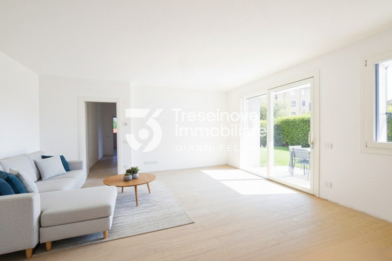 (Per INFO Feltrin ing. Gianni 3288349492) Proponiamo in vendita appartamento trilocale al piano t...