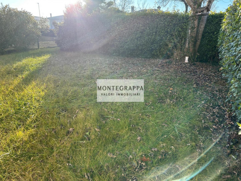 Se stai cercando una soluzione abitativa indipendente e desideri avere uno spazio a disposizione ...