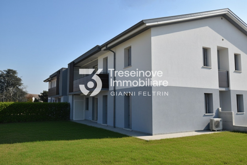 (Per INFO Feltrin ing. Gianni 3288349492) Proponiamo in vendita appartamento quadrilocale al pian...