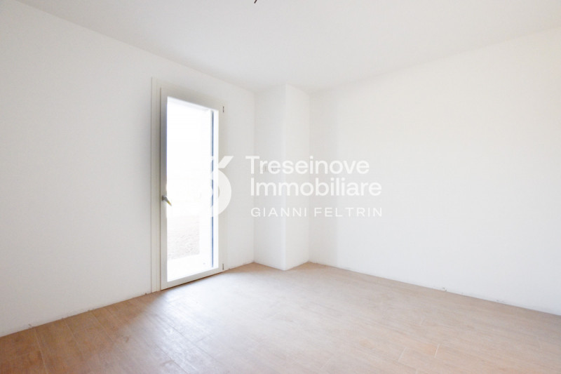 (Per INFO Feltrin ing. Gianni 3288349492) Proponiamo in vendita appartamento quadrilocale al pian...