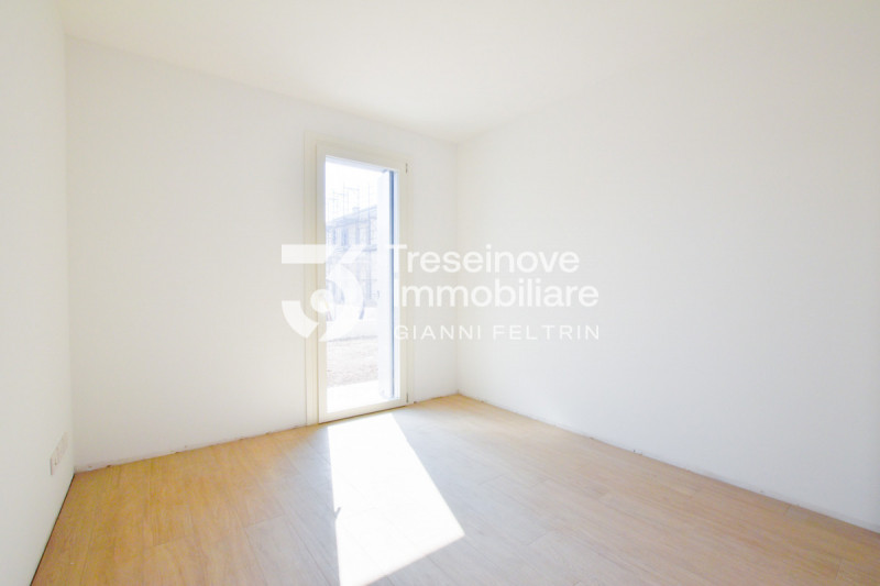 (Per INFO Feltrin ing. Gianni 3288349492) Proponiamo in vendita appartamento quadrilocale al pian...