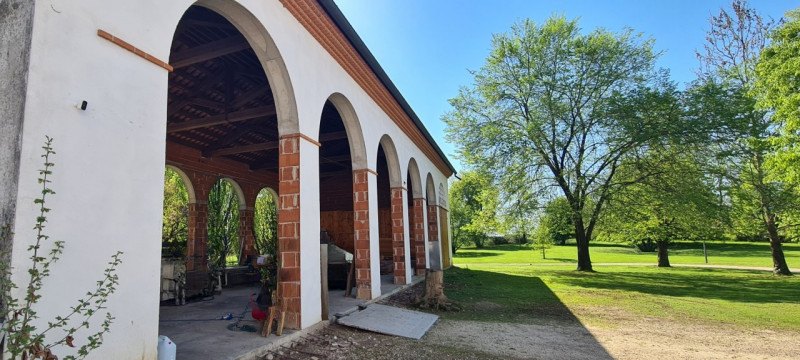 (Per INFO Roberto 3453195338) Scopri l'incanto di questa proprietà unica nella zona di Riese Pio ...