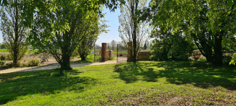 (Per INFO Roberto 3453195338) Scopri l'incanto di questa proprietà unica nella zona di Riese Pio ...