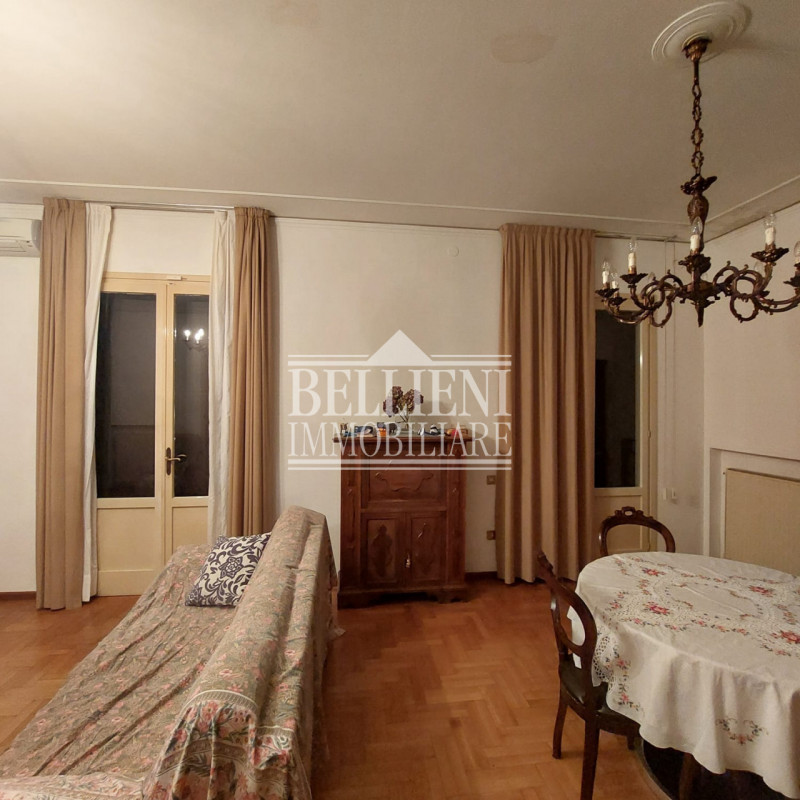 MONTEVIALE: in contesto residenziale e lontano dal traffico proponiamo villa singola circondata d...