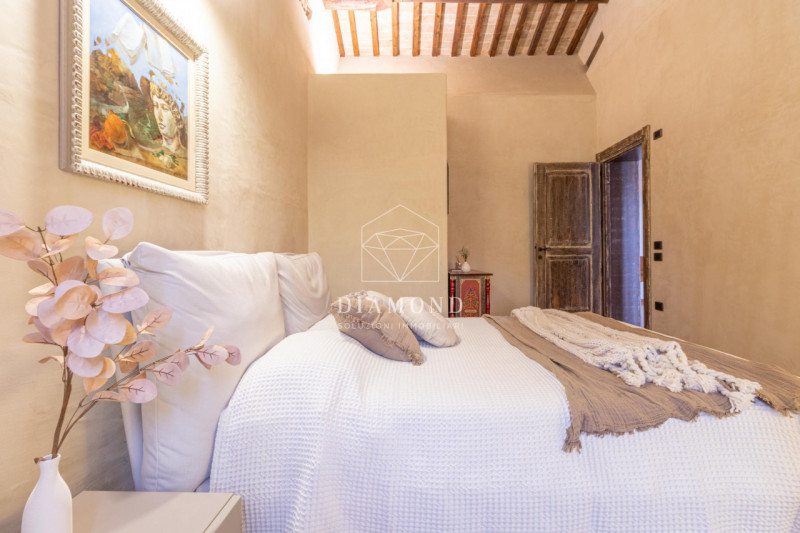 Montebelluna: inserito in una Villa Veneta risalente al 1500-1600, vi proponiamo questa meravigli...