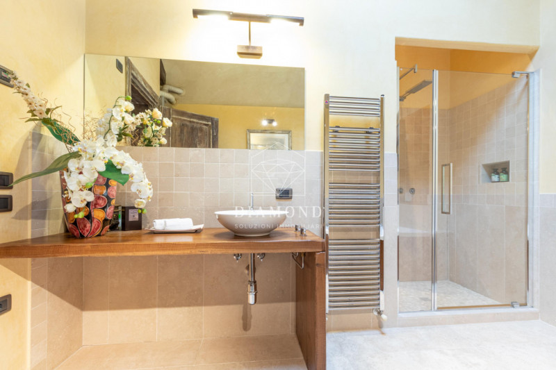 Montebelluna: inserito in una Villa Veneta risalente al 1500-1600, vi proponiamo questa meravigli...