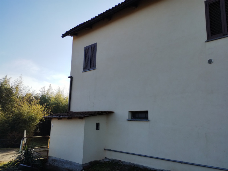 Referente : Giovanni Gasco
Agente immobiliare
Cell. : 338.944.38.37
mail : torino2@unicoimmobilia...