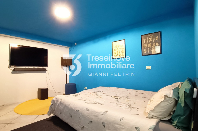 (Per INFO Feltrin ing. Gianni 3288349492) Proponiamo in vendita splendida casa singola situata ne...