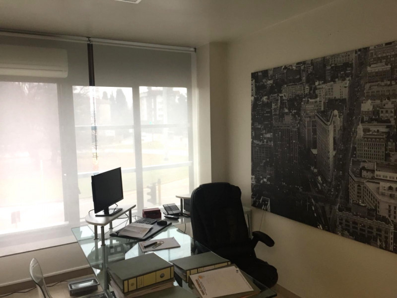 Scopri una soluzione professionale ideale per la tua attività nel cuore dell’Arcella a Padova! Pr...