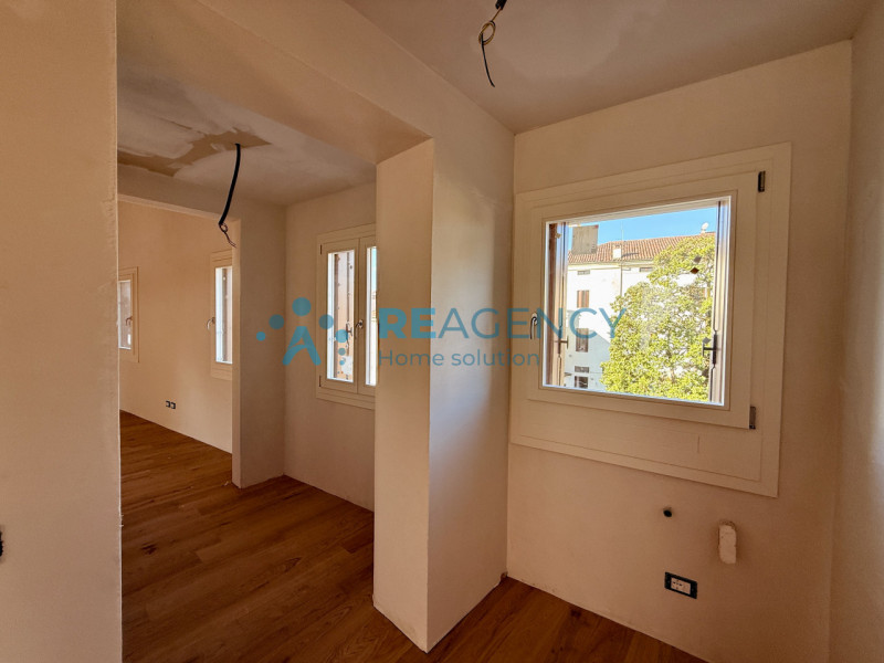 VICENZA - Centro Storico

Stai cercando un MINI APPARTAMENTO NUOVO in pieno centro storico?
Prezz...