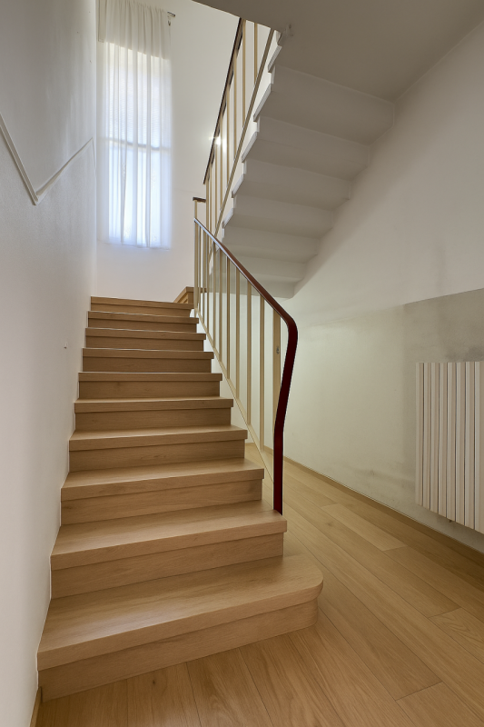 Nel cuore del quartiere Montà, in una via residenziale tranquilla e allo stesso tempo comoda a ta...