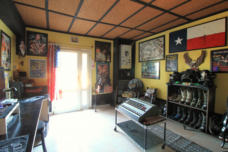 A Cinto Euganeo, in località Valnogaredo, proponiamo in vendita una splendida porzione di villett...