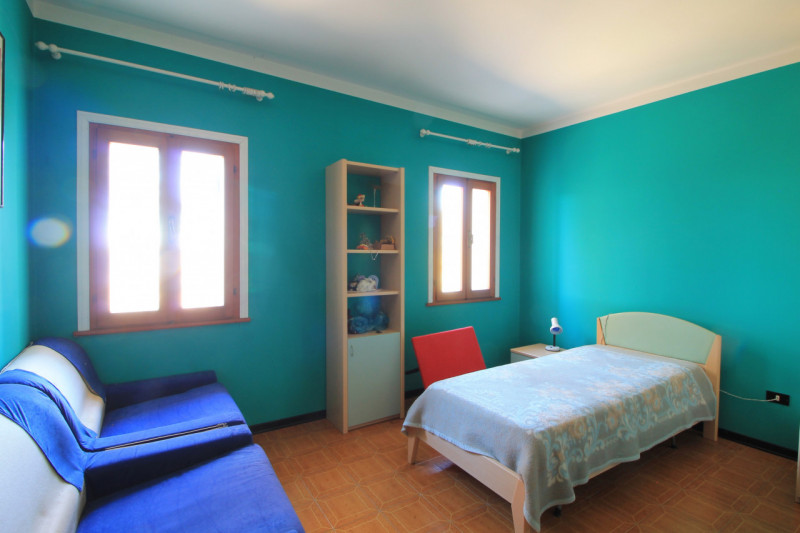 A Cinto Euganeo, in località Valnogaredo, proponiamo in vendita una splendida porzione di villett...