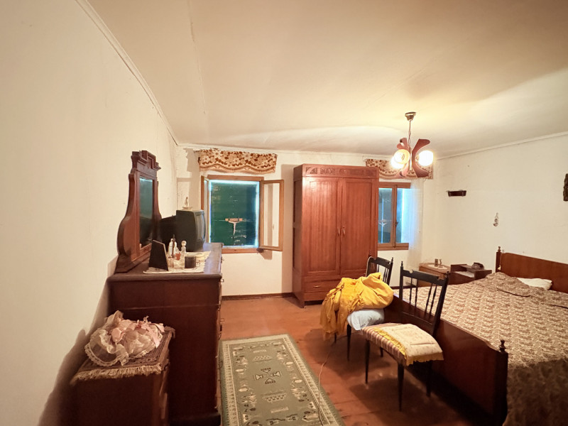 Se stai cercando un’opportunità di investimento o una casa da personalizzare in un contesto tranq...