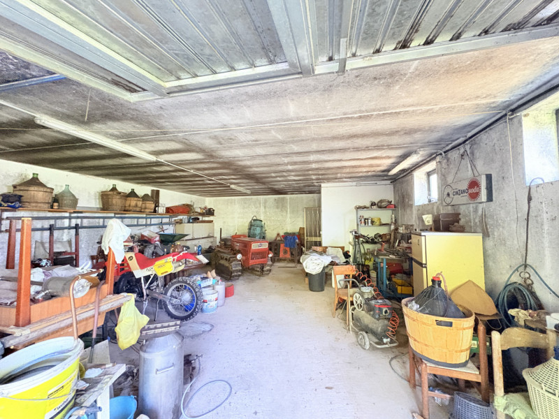 Se stai cercando un’opportunità di investimento o una casa da personalizzare in un contesto tranq...