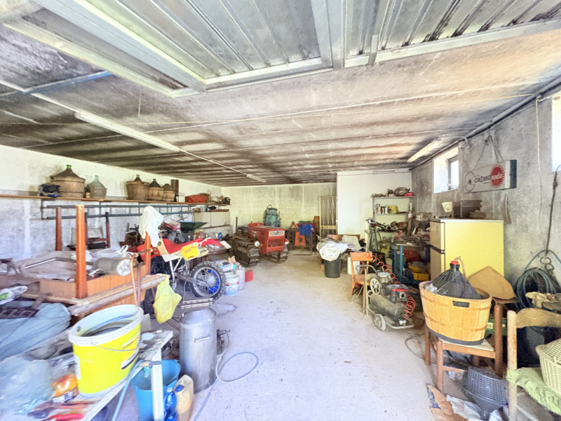 Se stai cercando un’opportunità di investimento o una casa da personalizzare in un contesto tranq...