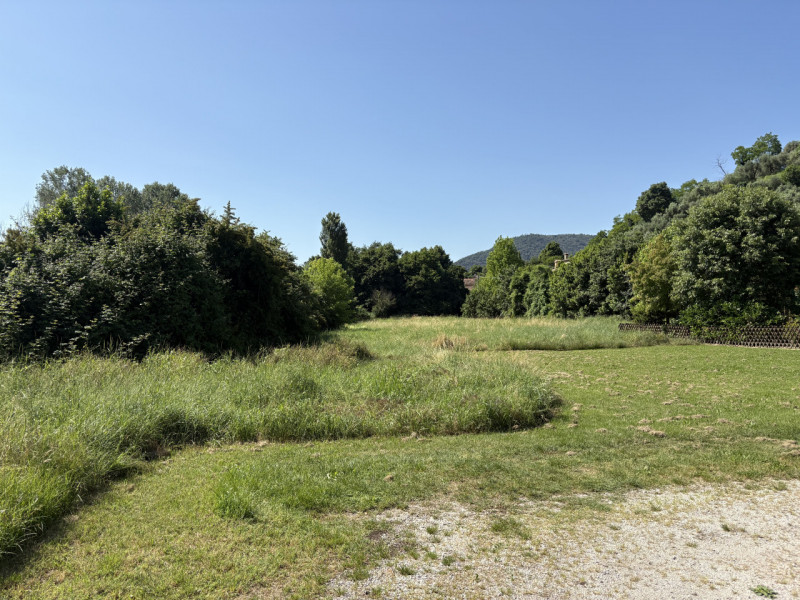 Prestigioso Terreno Edificabile a Galzignano Terme – Affacciato sul Golf Club dei Colli Euganei

...