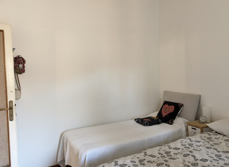 In zona comoda ai principali servizi, proponiamo in vendita luminoso appartamento situato al quar...