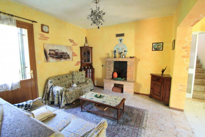 Il meraviglioso borgo di Arquà Petrarca regala sempre ottime occasioni singole ed immerse nel ver...