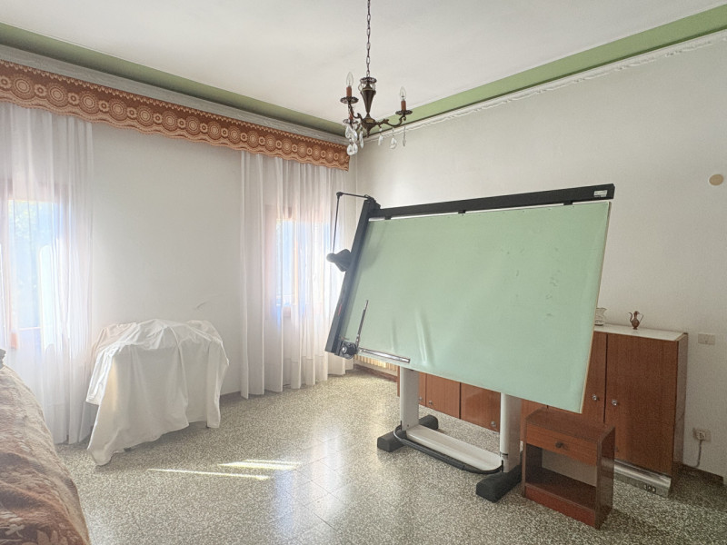 Nel cuore verde dei Colli Euganei, in una zona tranquilla e riservata, proponiamo in vendita una ...