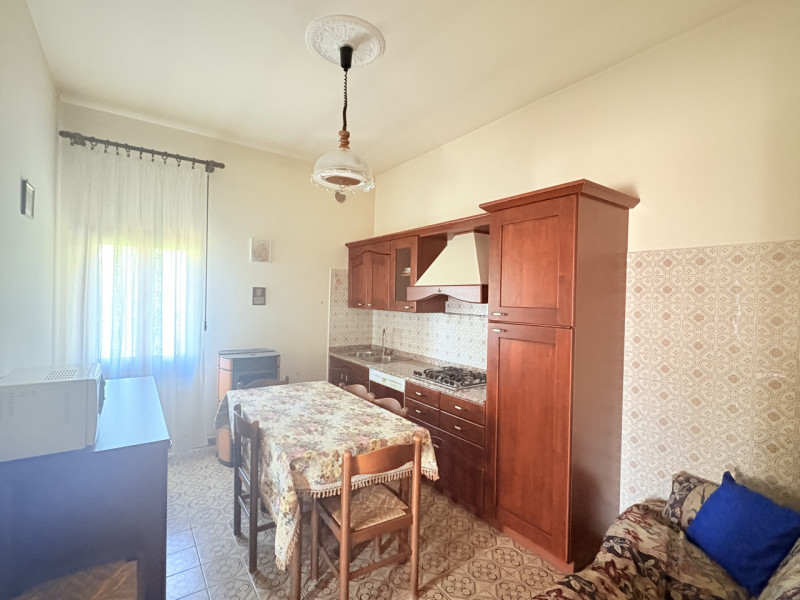 Nel cuore verde dei Colli Euganei, in una zona tranquilla e riservata, proponiamo in vendita una ...