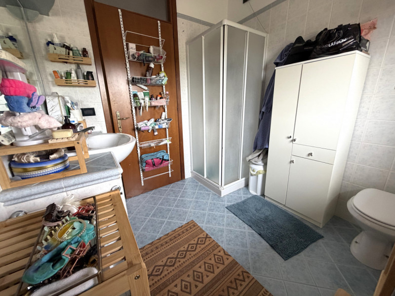 Se cerchi la tranquillità senza rinunciare alla comodità, questo appartamento è la tua prossima c...