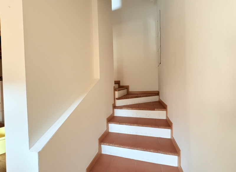 All’interno di una caratteristica corte antica completamente ristrutturata, proponiamo affascinan...