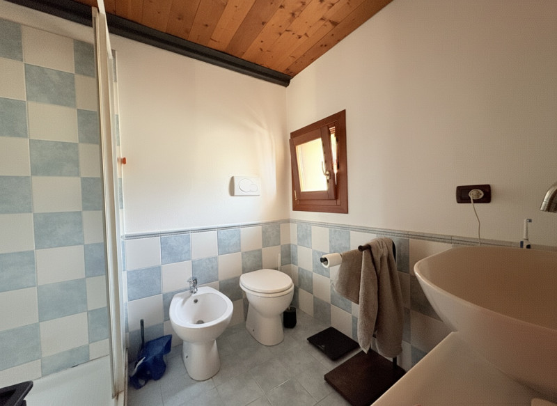 All’interno di una caratteristica corte antica completamente ristrutturata, proponiamo affascinan...