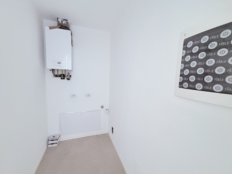 Al secondo e ultimo piano di una piccola palazzina, proponiamo luminoso appartamento bilocale app...