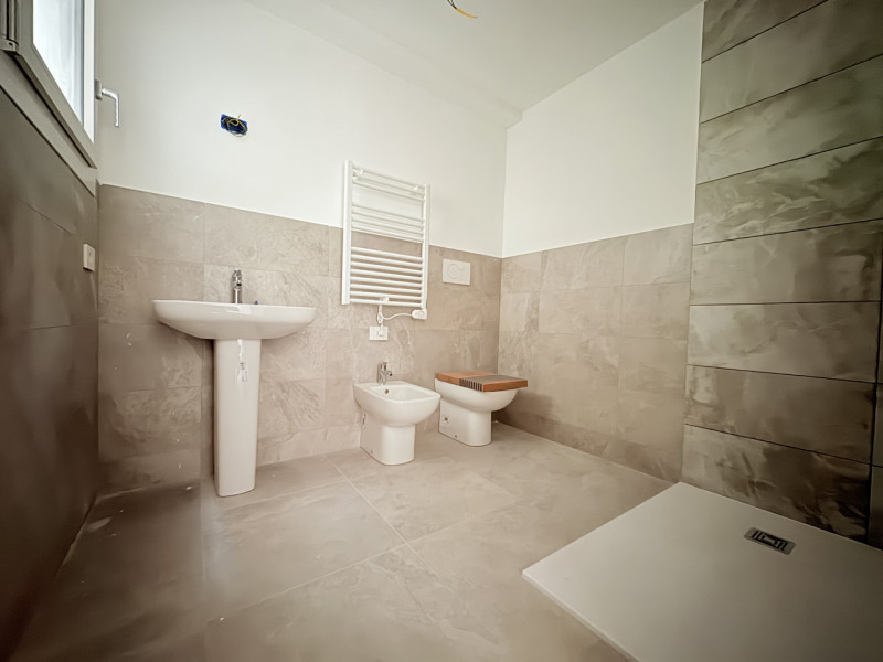 Battaglia terme: in posizione comoda a tutti i servizi quotidiani, proponiamo in vendita trilocal...