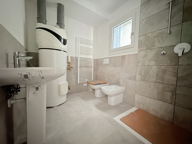 Battaglia terme: in posizione comoda a tutti i servizi quotidiani, proponiamo in vendita trilocal...